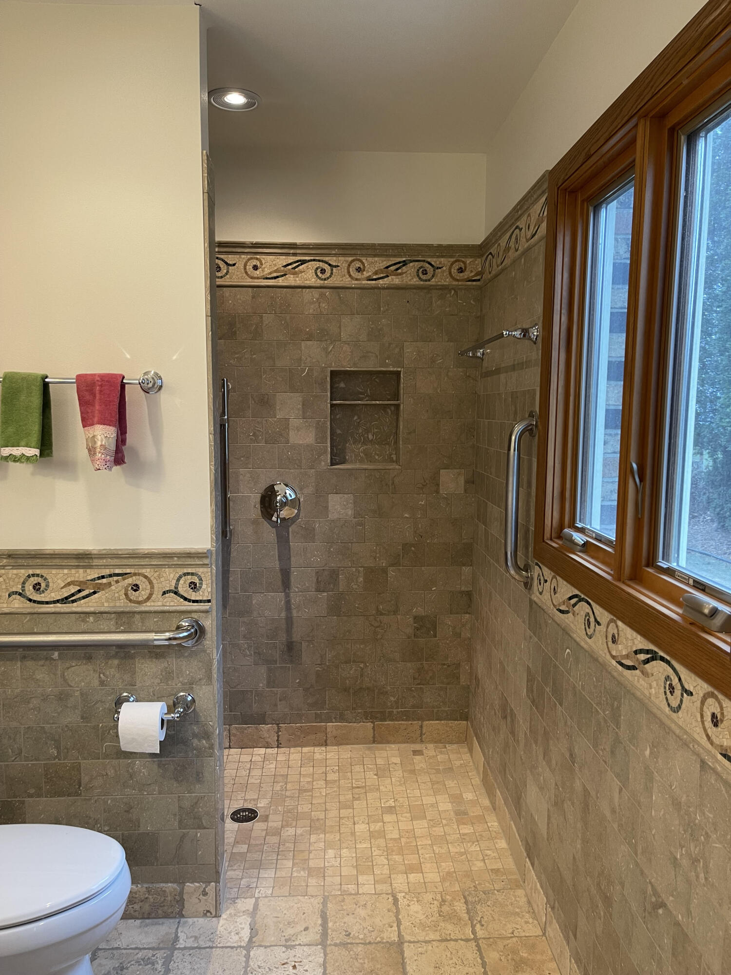 1104 Noridge Trail Port Washington, WI 53074 - Photo 36 of 61 Master Bathroom