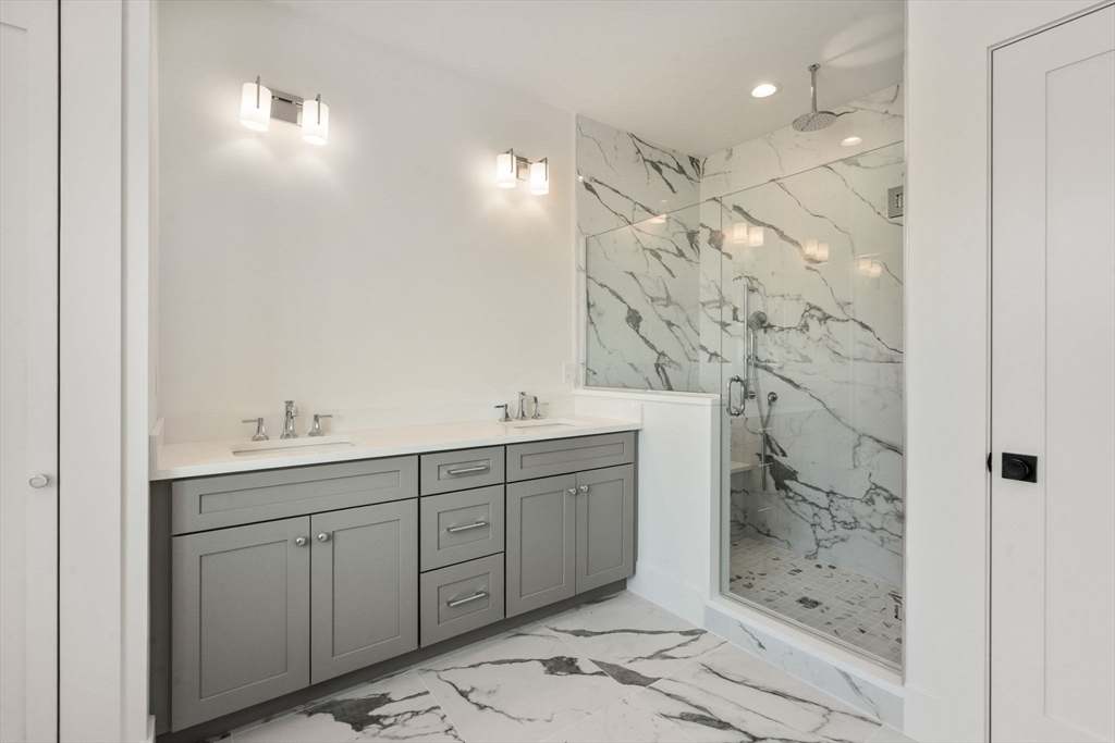 1060 Grove Street, Unit 45 Framingham, MA 01701 - Photo 9 of 17