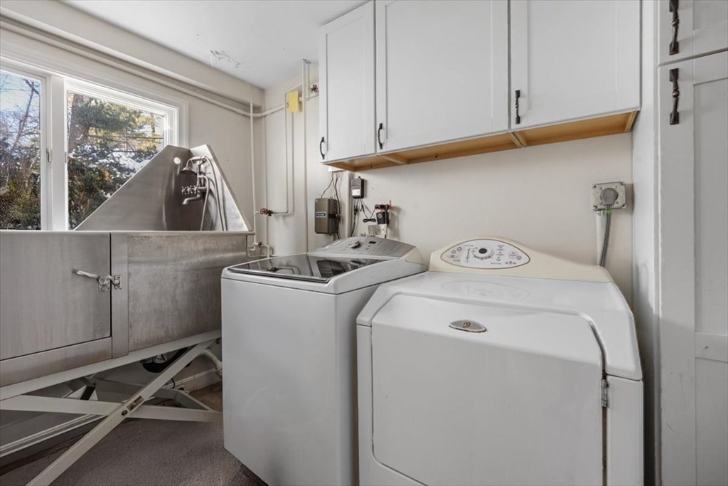 5 Old County Road Hingham, MA 02043 - Photo 19 of 42 a utility room with dryer and washer