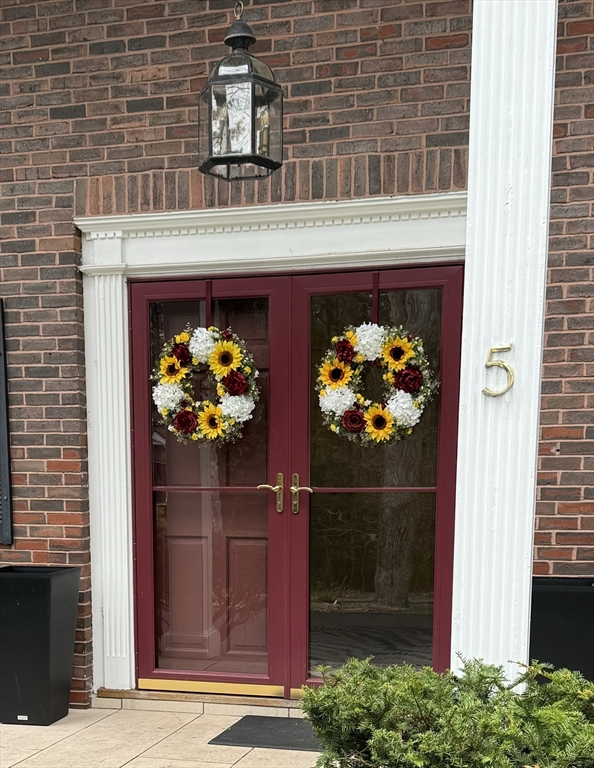 5 Old County Road Hingham, MA 02043 - Photo 3 of 42