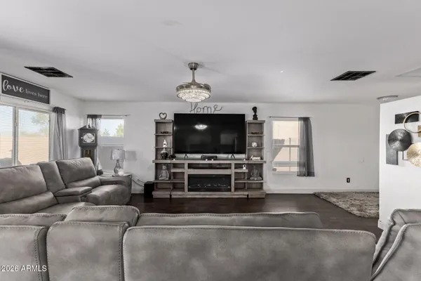 $280,000 | 166 South 18 TH Street, Coolidge, AZ 85128