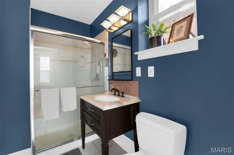 $299,900 | 378 North Taylor Avenue, Unit 3E, St. Louis, MO 63108