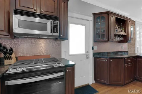 $299,900 | 378 North Taylor Avenue, Unit 3E, St. Louis, MO 63108