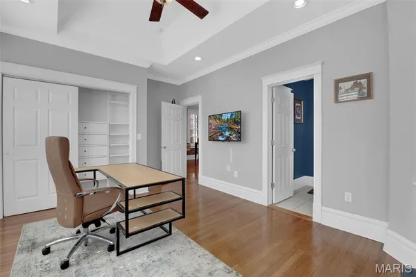 $299,900 | 378 North Taylor Avenue, Unit 3E, St. Louis, MO 63108