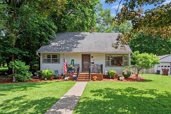 $239,900 | 548 North Linden Street, Marshall, MI 49068