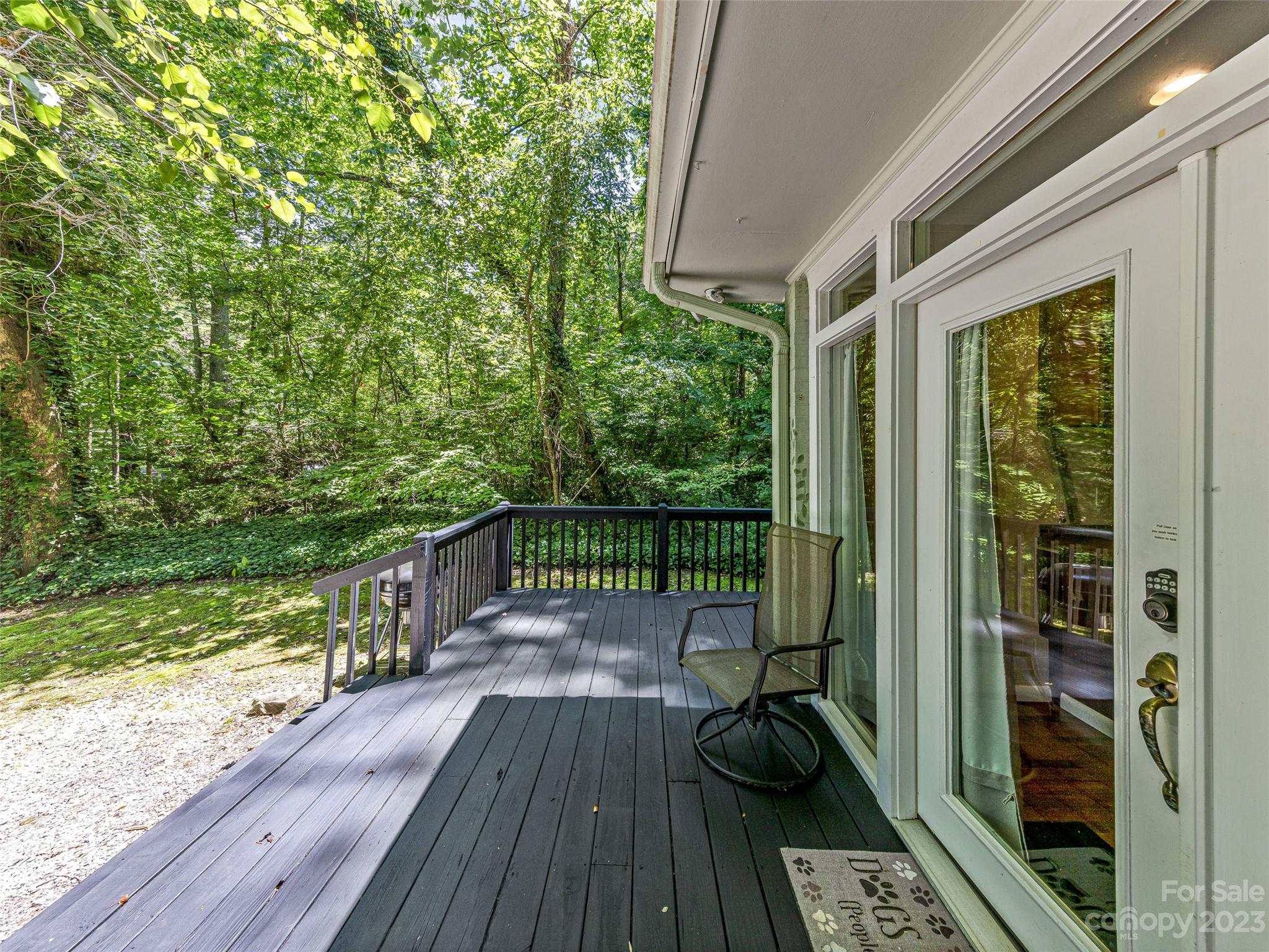 2417 Kanuga Road Hendersonville, NC 28739 - Photo 20 of 39 Gallery Image 20