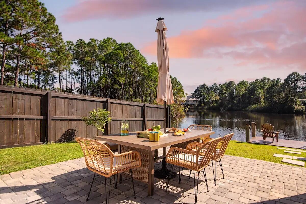 37 Riley Court Miramar Beach, FL 32550 - Photo 42 of 47 Outdoor Dining