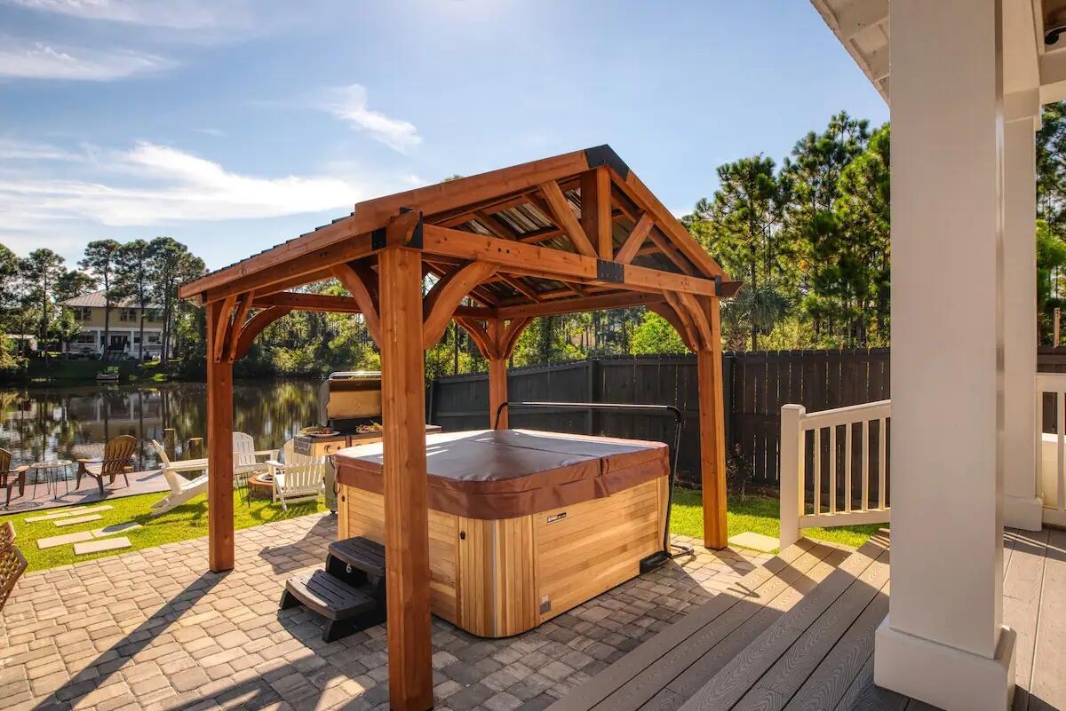 37 Riley Court Miramar Beach, FL 32550 - Photo 5 of 47 Hot Tub