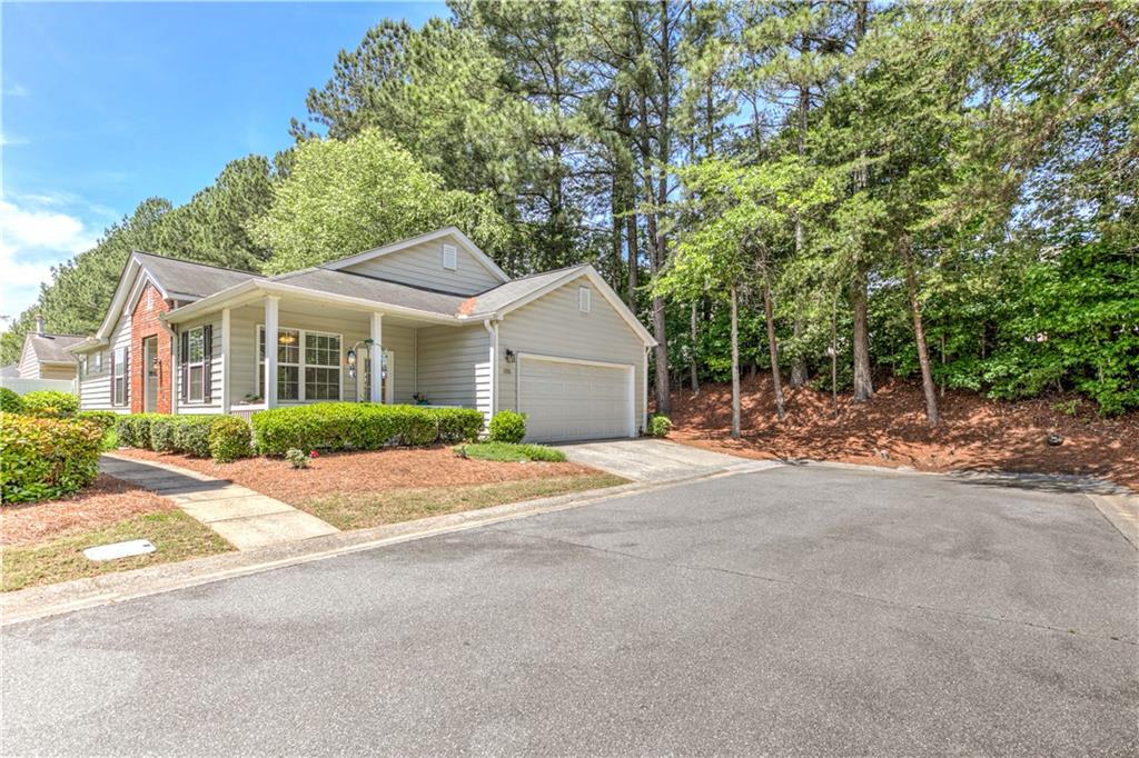 105 Windcroft Circle Northwest Acworth, GA 30101 - Photo 3 of 43