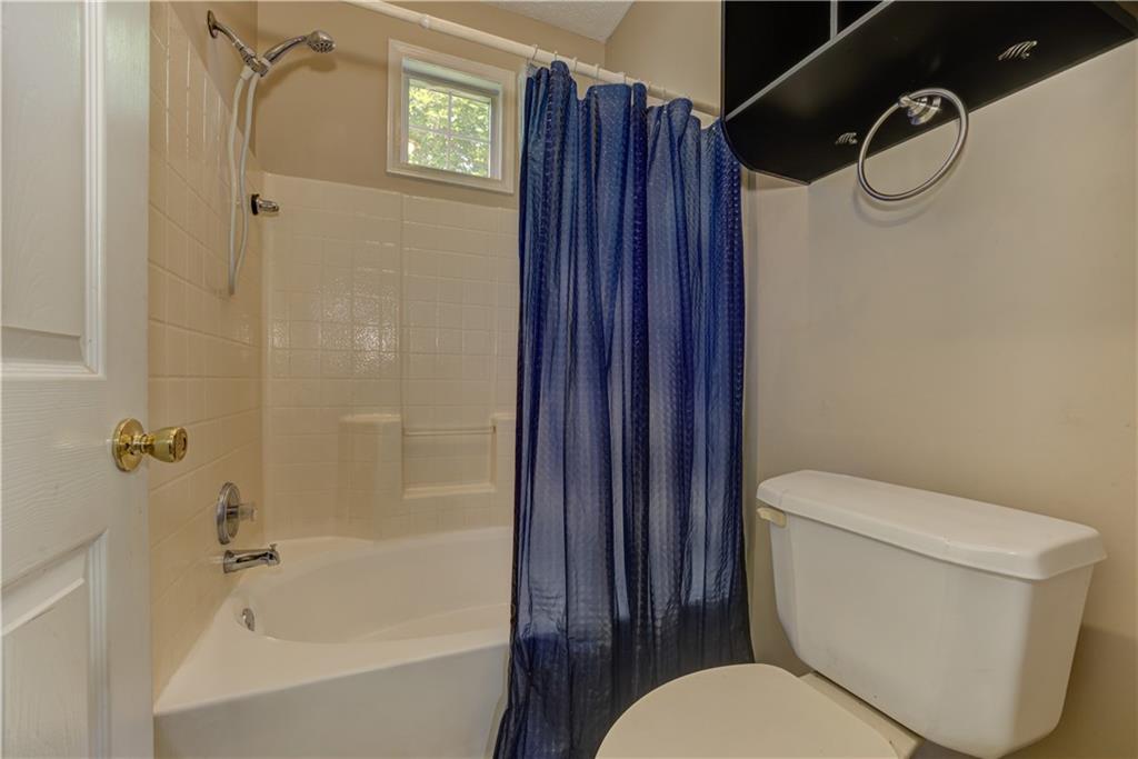 105 Windcroft Circle Northwest Acworth, GA 30101 - Photo 32 of 43