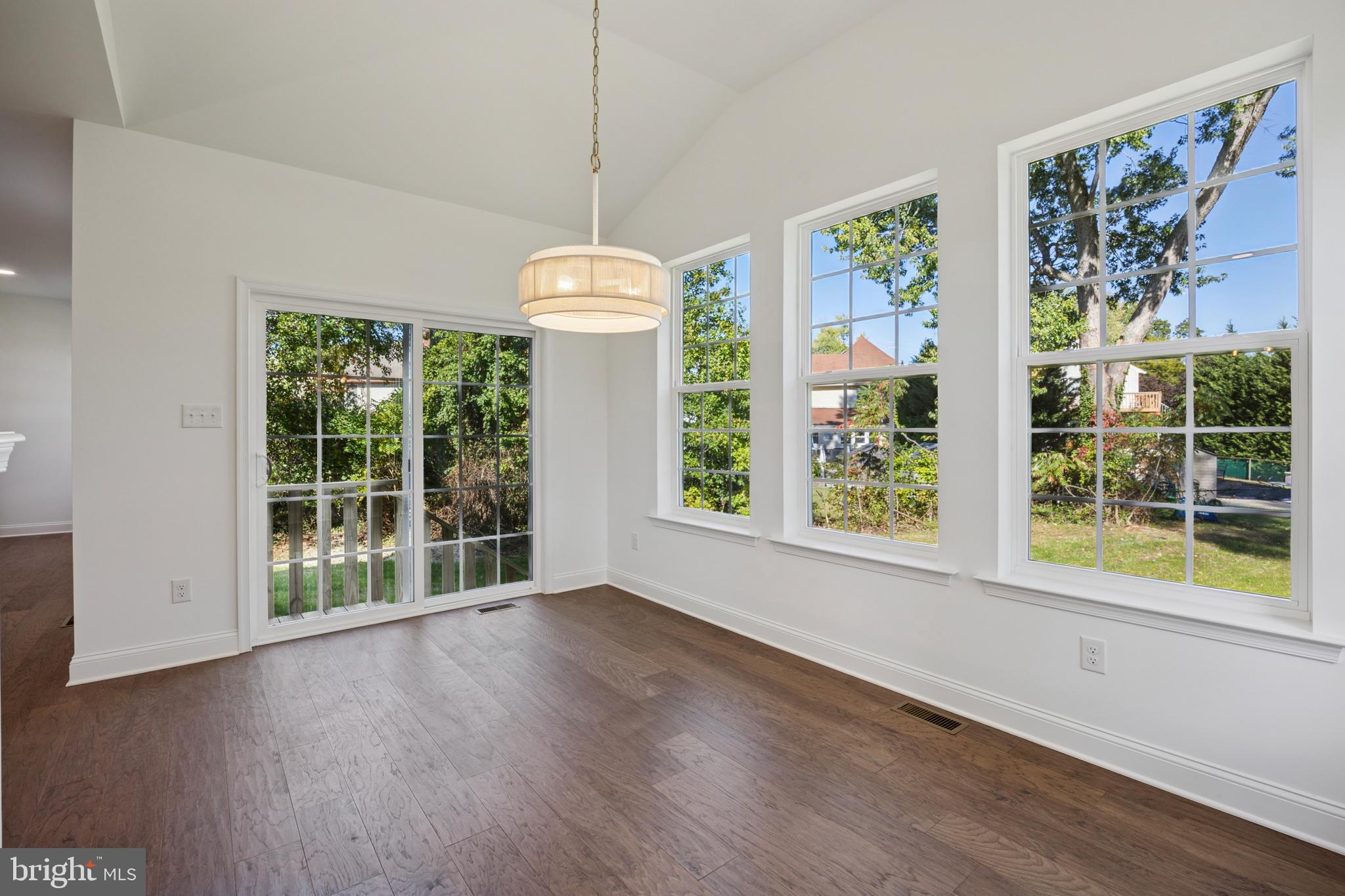 1135 Gibbsboro Road Voorhees, NJ 08043 - Photo 28 of 51 Morning Room