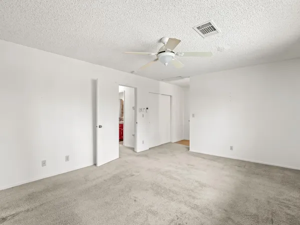 $479,500 | 5197 East Hamilton Avenue, Fresno, CA 93727