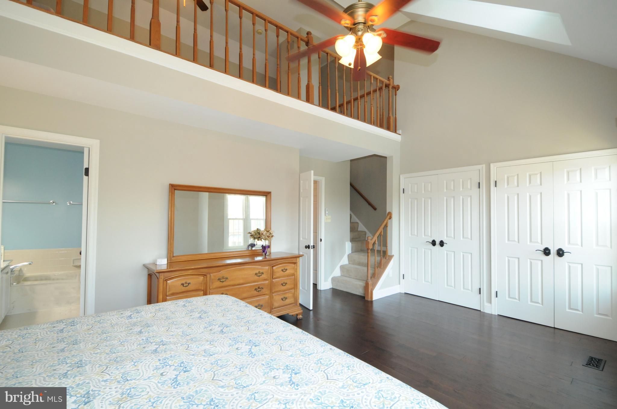 6364 English Ivy Way Springfield, VA 22152 - Photo 14 of 30 MASTER BR W/WALL OF CLOSETS & LOFT OVERLOOK