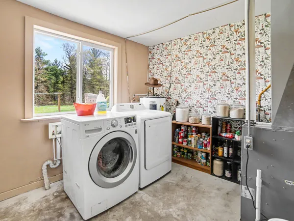 $250,000 | 8168 Holton Road, Holton, MI 49425