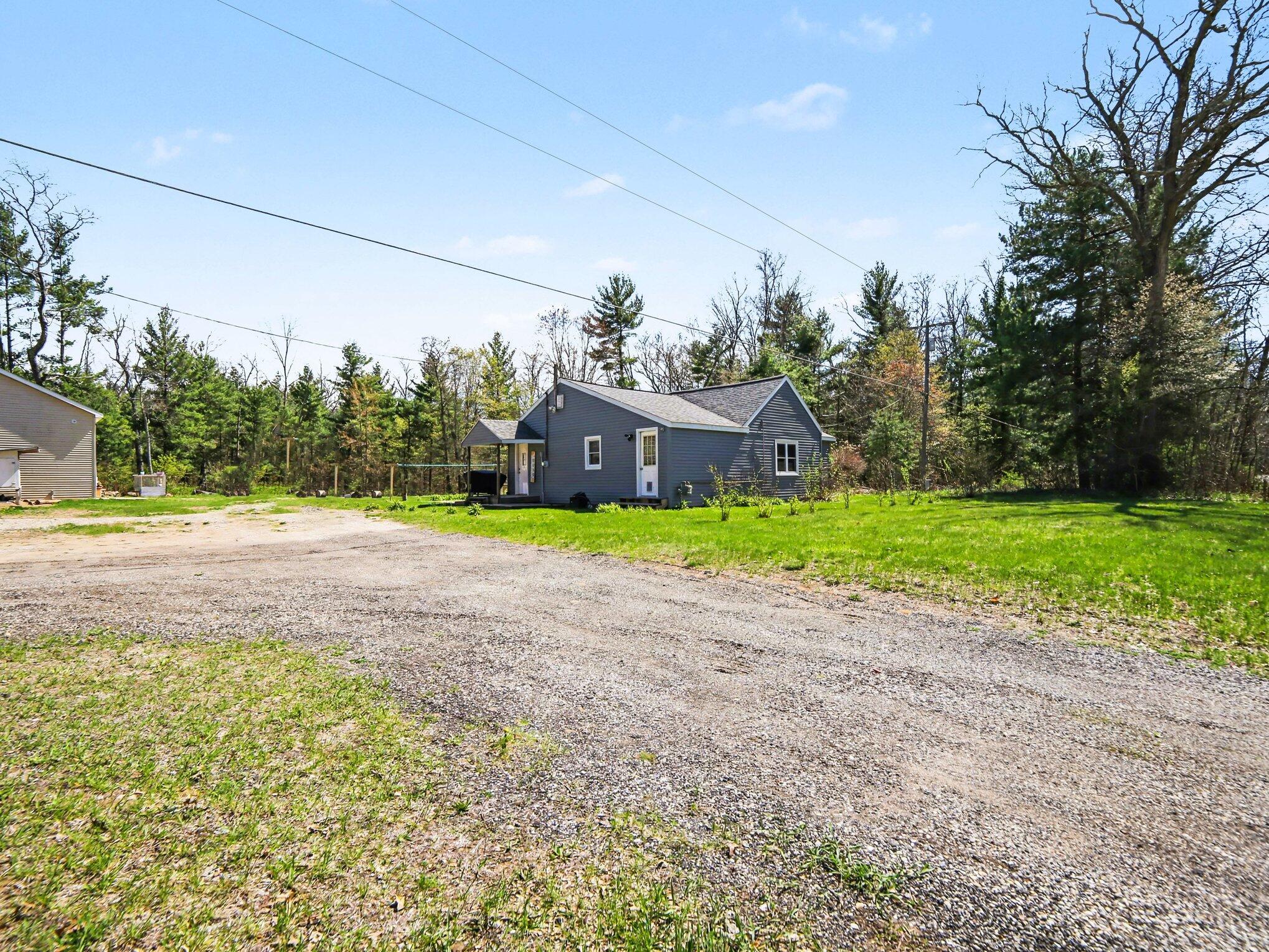 8168 Holton Road Holton, MI 49425 - Photo 23 of 26 024_file_6940