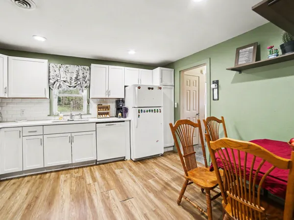 $250,000 | 8168 Holton Road, Holton, MI 49425