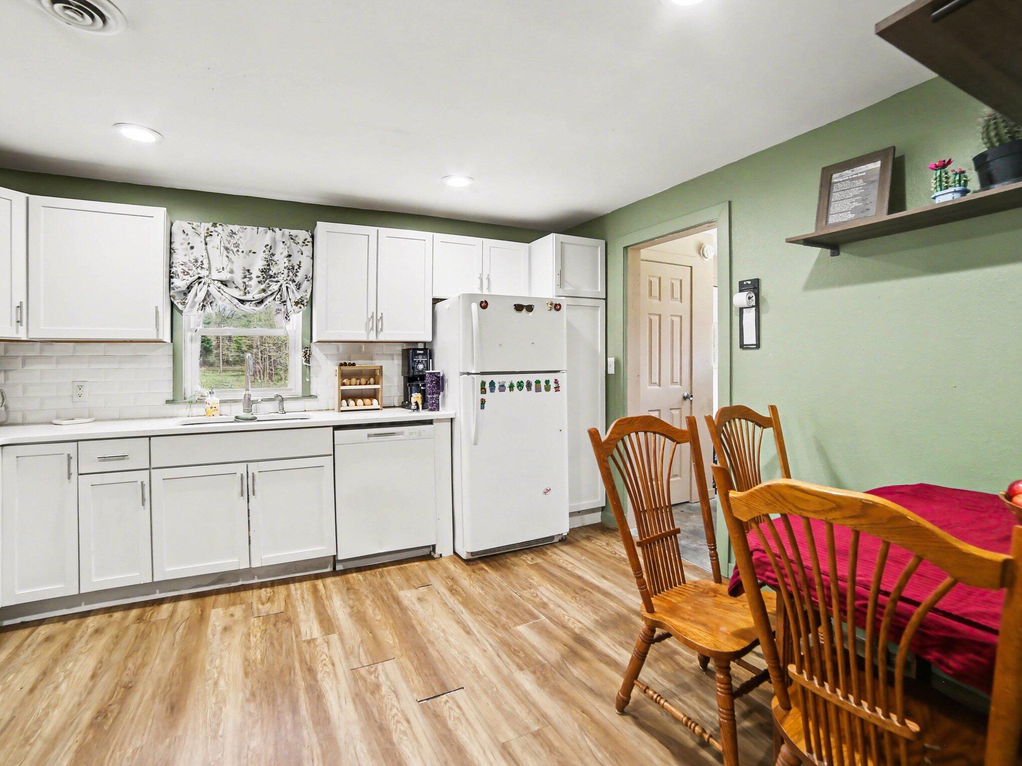 8168 Holton Road Holton, MI 49425 - Photo 5 of 26 005_file_4530