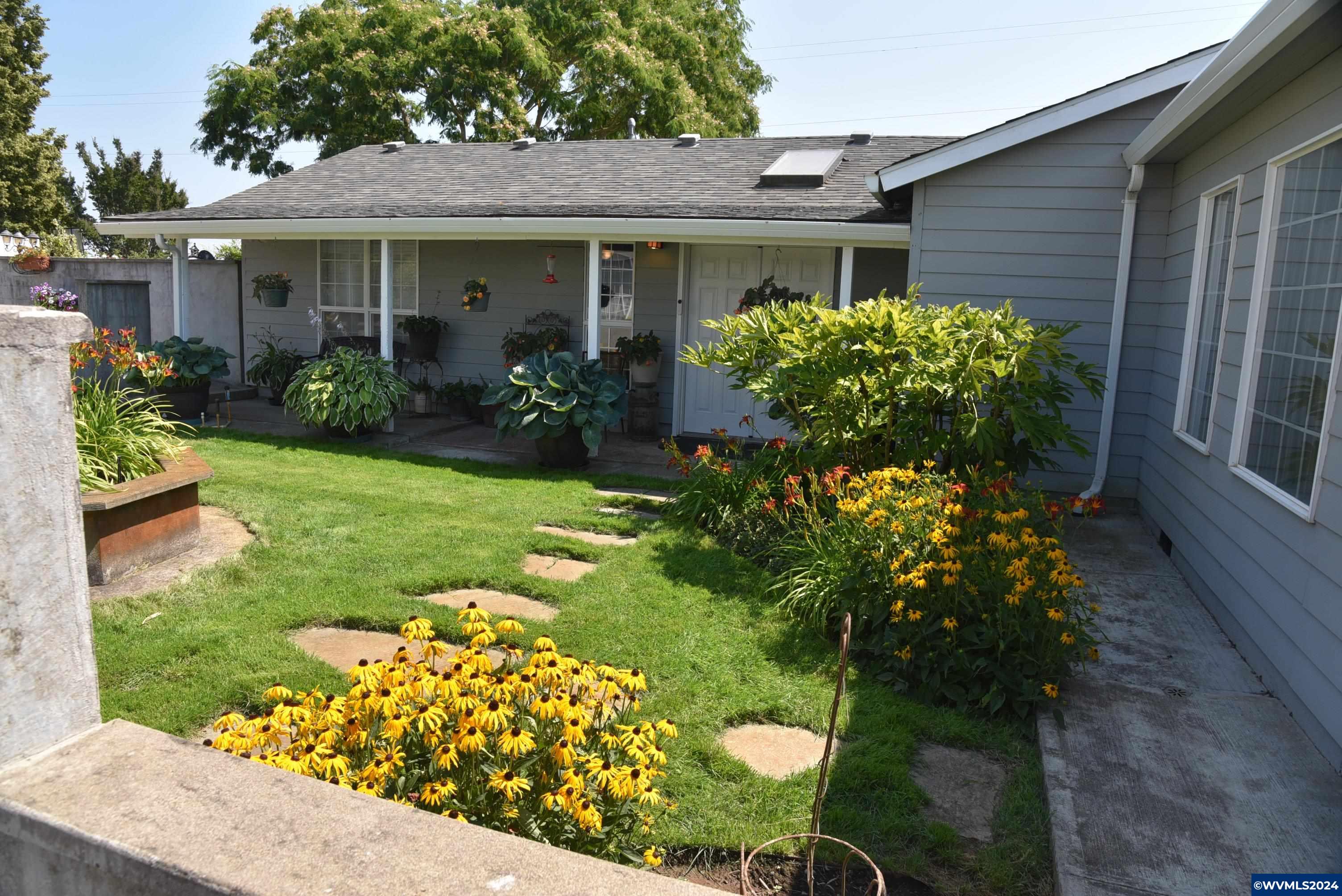 4671 Runcorn Road Northeast Gervais, OR 97026 - Photo 1 of 40