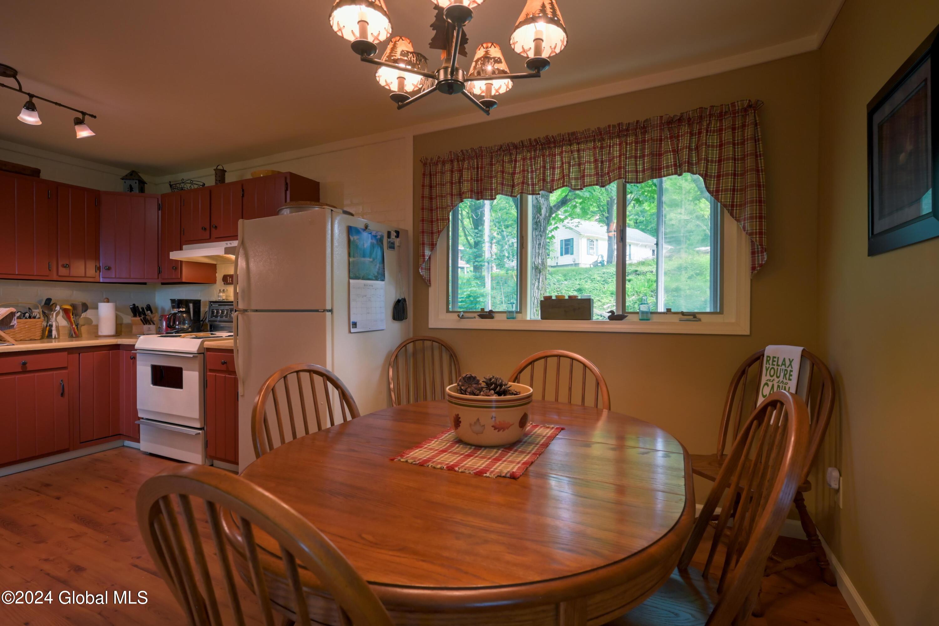 24 Overbrook Road Hague, NY 12836 - Photo 11 of 35 dining area