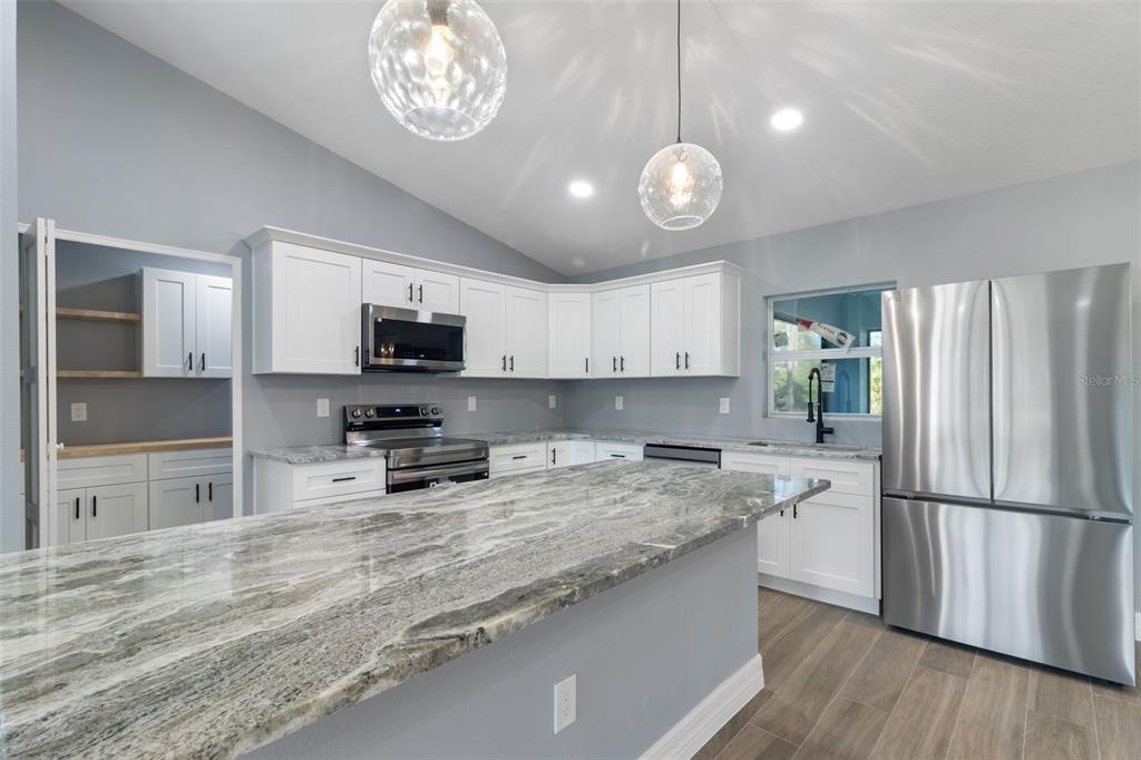 3421 Vivian Road North Port, FL 34288 - Photo 7 of 30