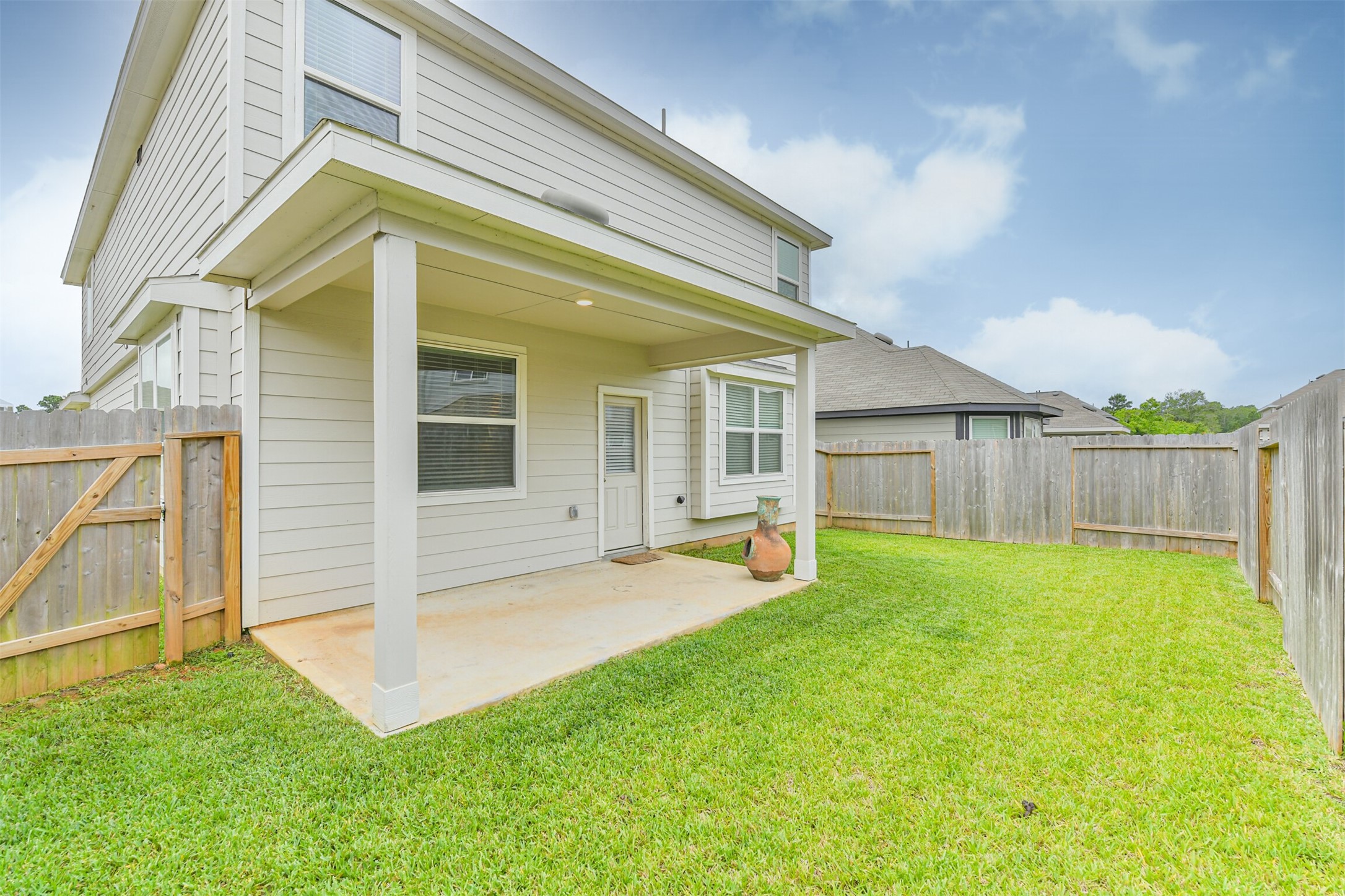 2424 Shellcracker Drive Conroe, TX 77384 - Photo 6 of 49