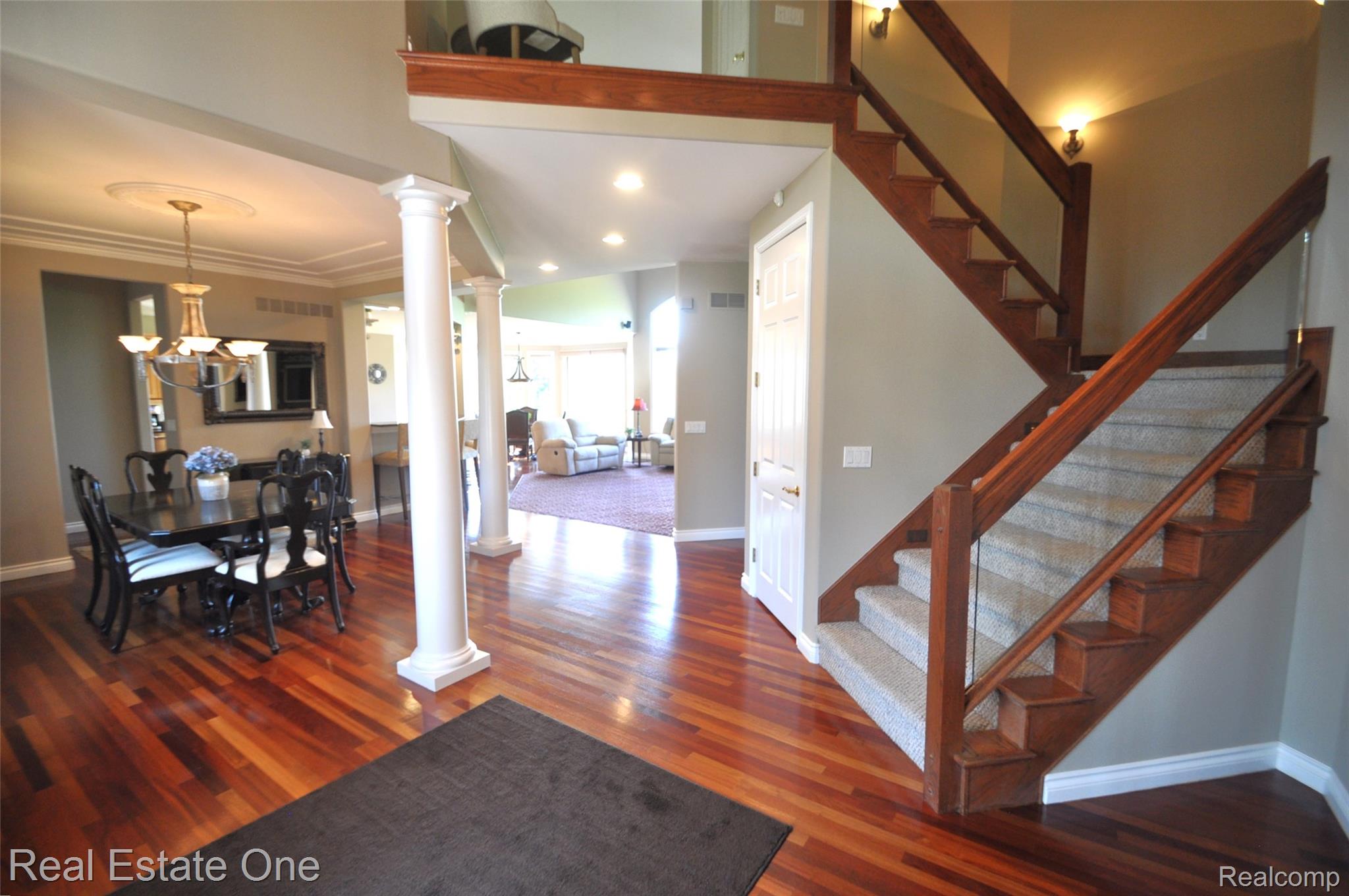 3648 West Tienken Road Rochester, MI 48306 - Photo 6 of 61 Ornate Columns and Decorative Wall Sconces and Night Lights on Steps.
