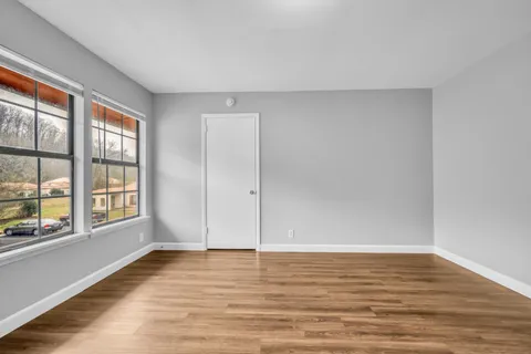 $299,900 | 214 Old Hickory Boulevard, Unit 170, Nashville, TN 37221