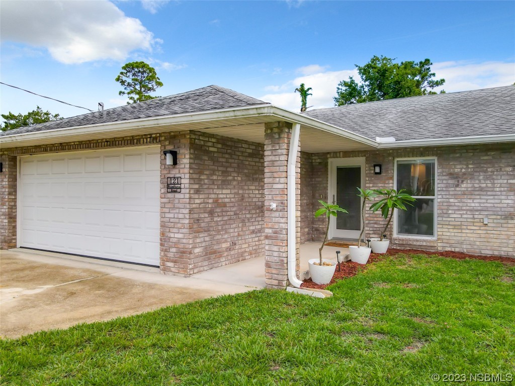 121 Poinciana Road Edgewater, FL 32141 - Photo 2 of 48 Gallery Image 2
