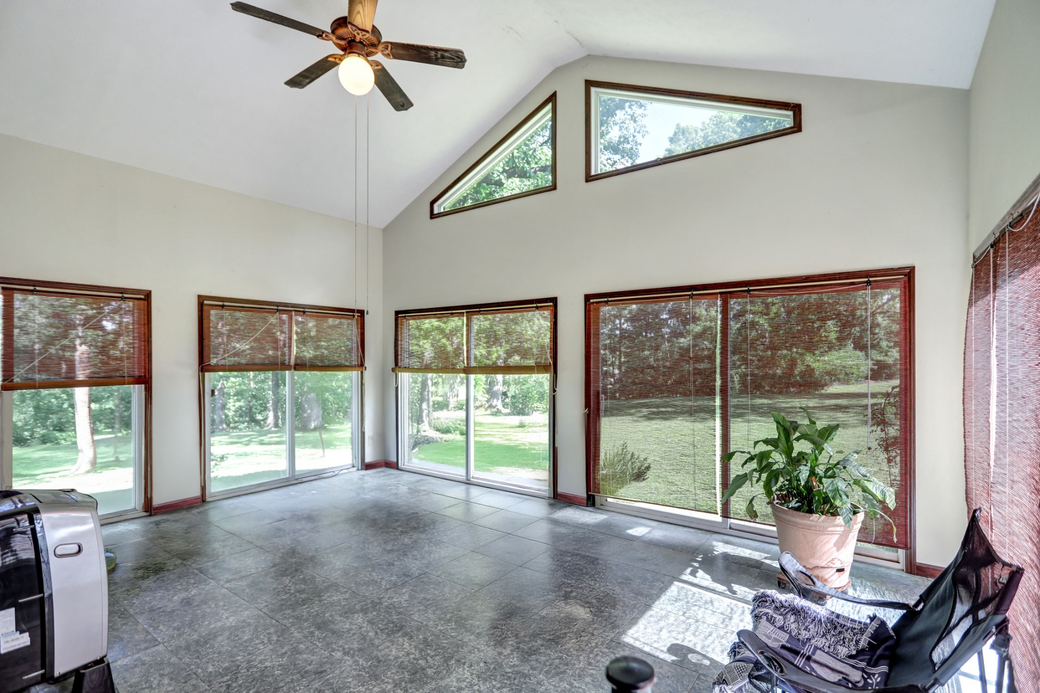 1122 Fairfield Road Westmoreland, TN 37186 - Photo 3 of 44 Gallery Image 3