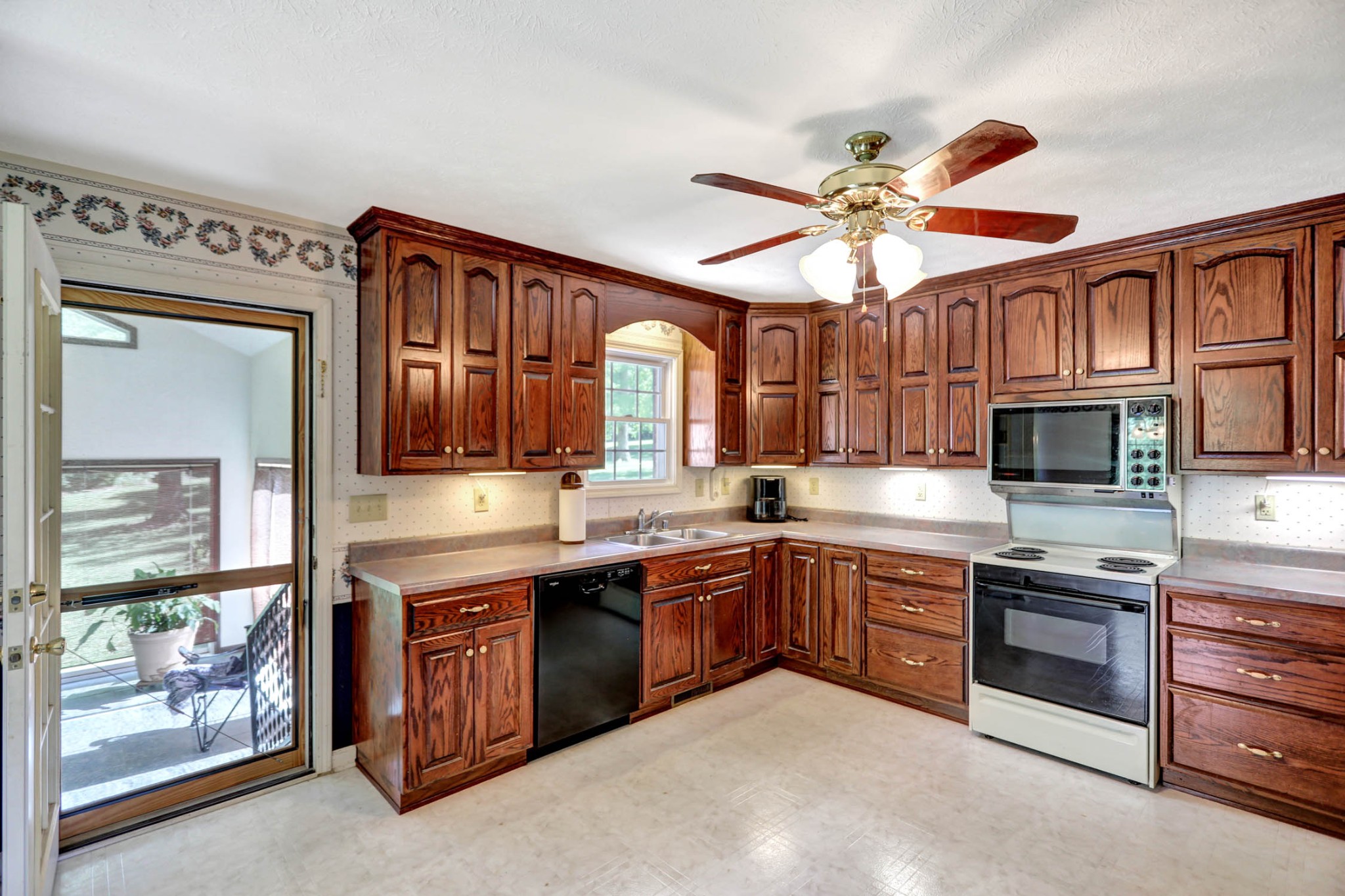 1122 Fairfield Road Westmoreland, TN 37186 - Photo 4 of 44 Gallery Image 4