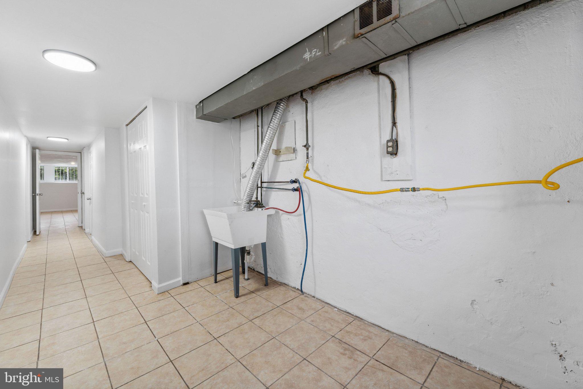 9960 Woodfern Road Philadelphia, PA 19115 - Photo 25 of 29 Gallery Image 25