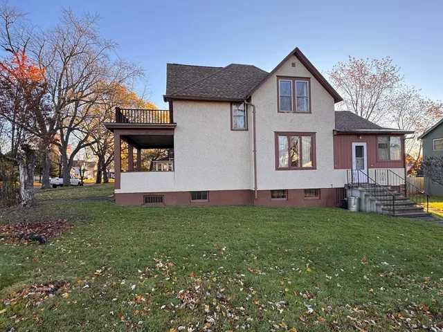 $209,900 | 830 8th Avenue, Two Harbors, MN 55616