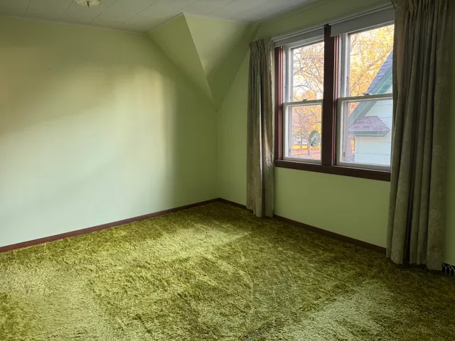 $209,900 | 830 8th Avenue, Two Harbors, MN 55616