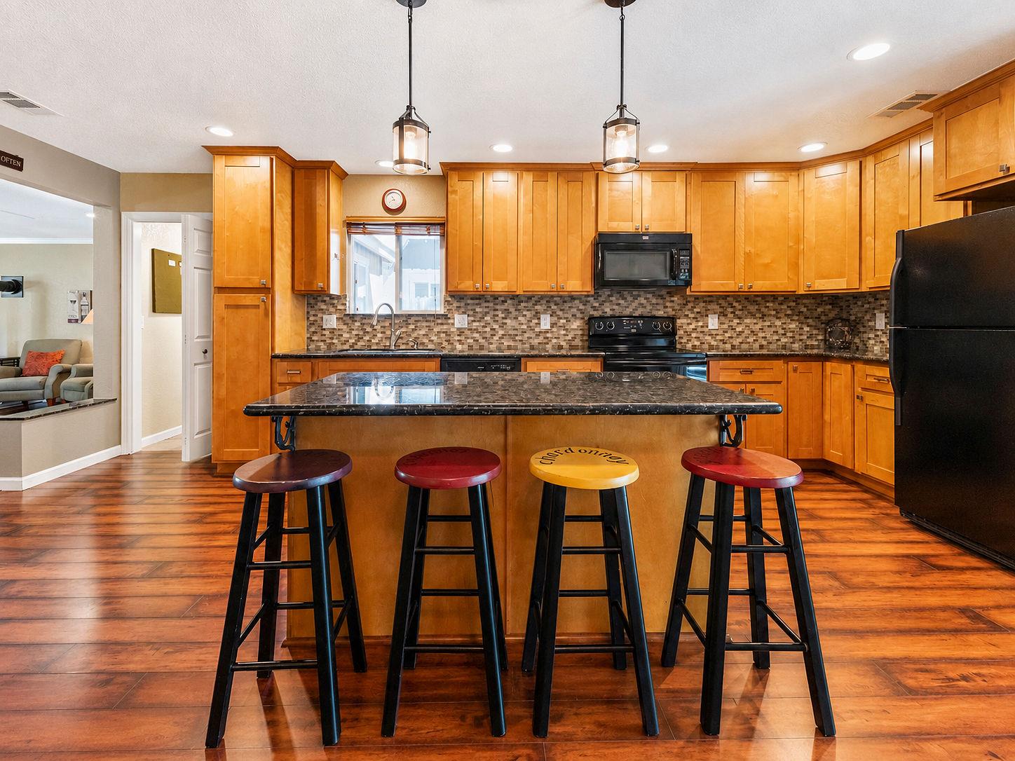 646 Rocky Hill Road Murphys, CA 95247 - Photo 6 of 71