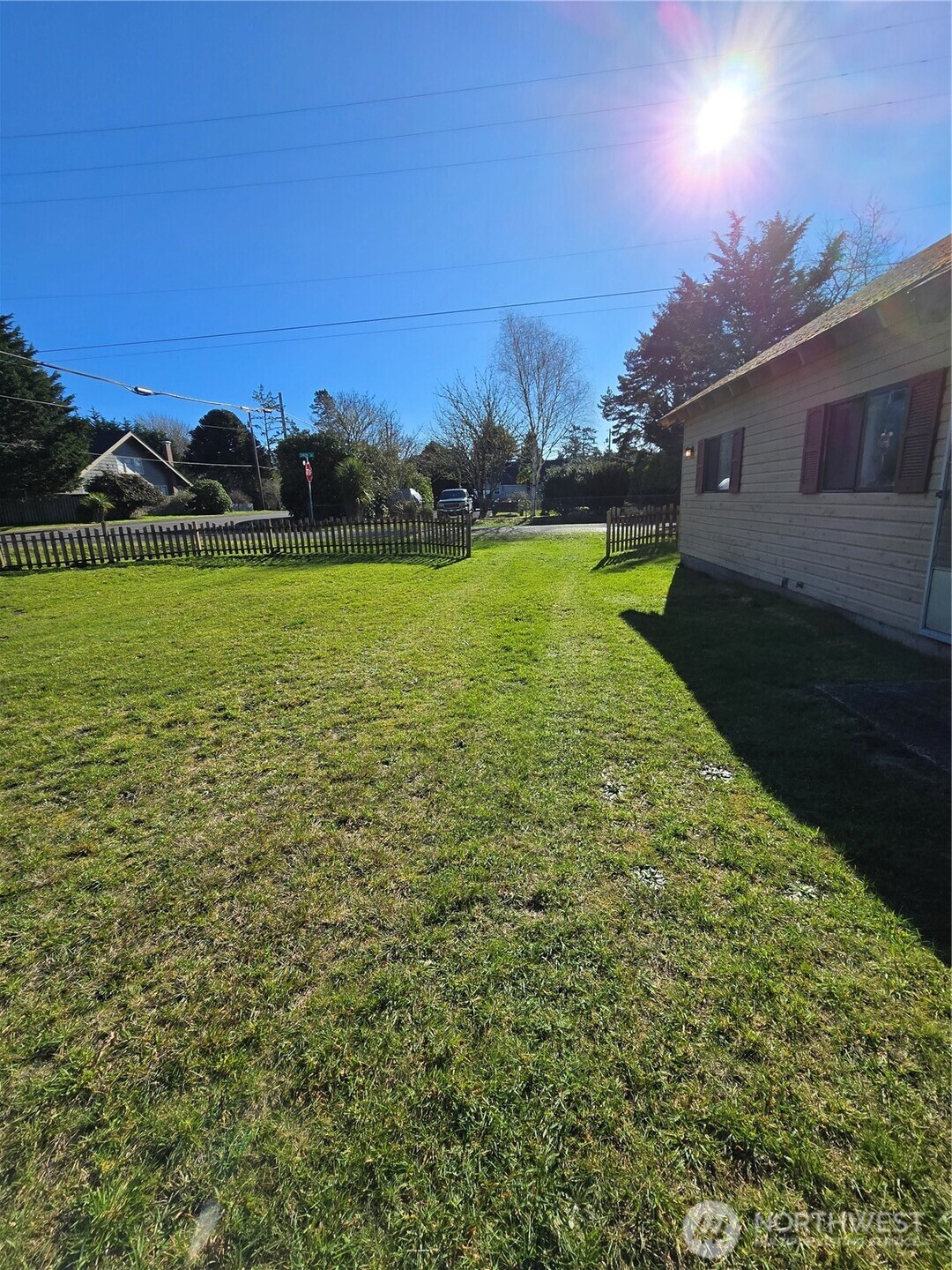 3403 Pacific Way Seaview, WA 98644 - Photo 3 of 19