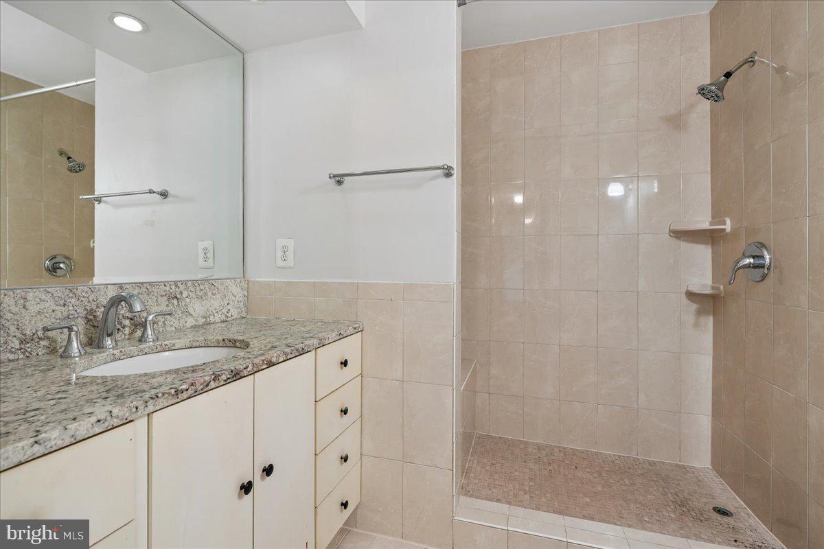4000 Tunlaw Road Northwest, Unit 1003 Washington, DC 20007 - Photo 17 of 25 Modern bathroom with elegant finishes.