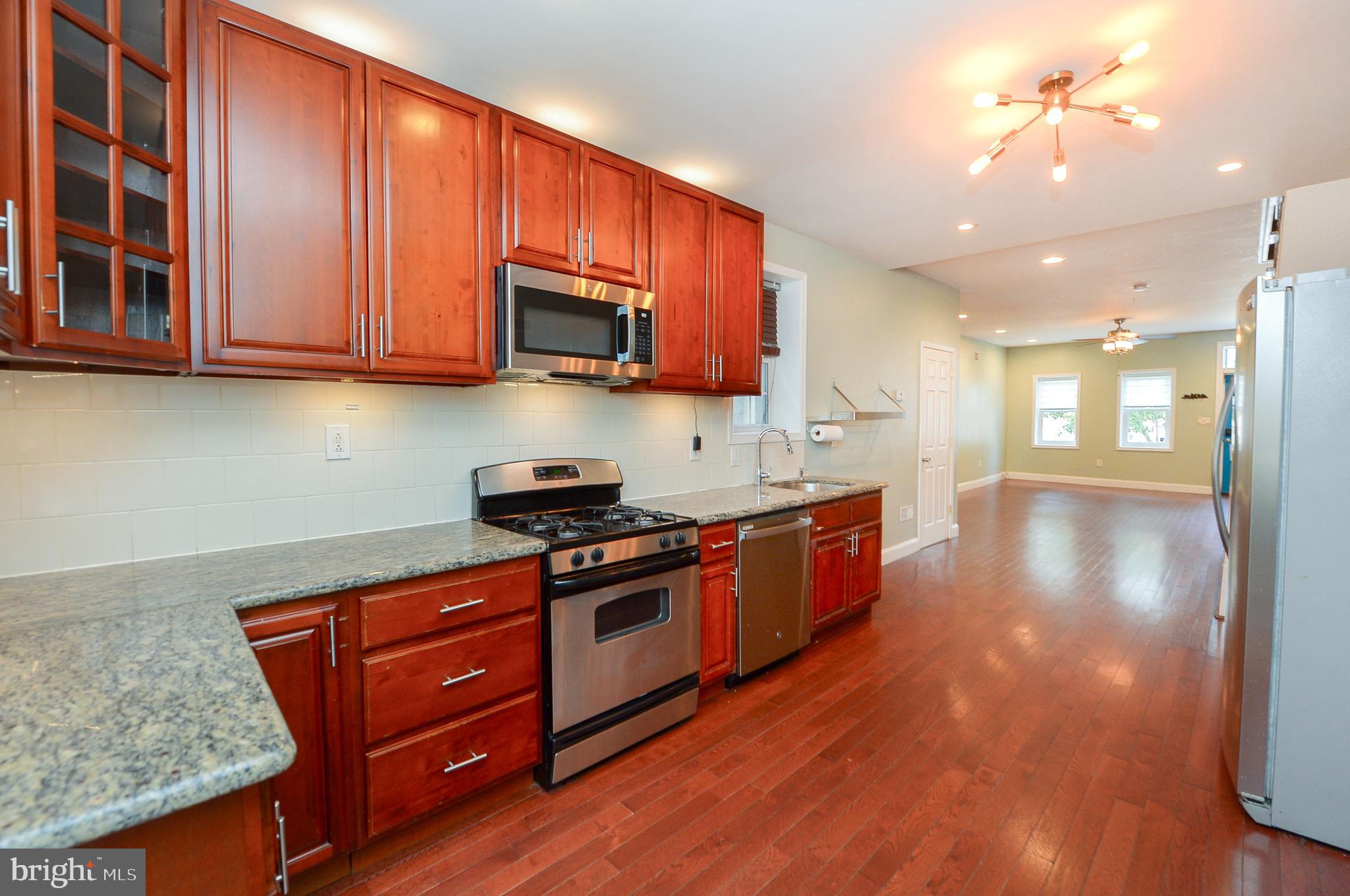 1826 Reed Street Philadelphia, PA 19146 - Photo 9 of 26