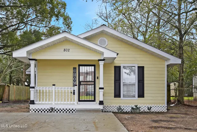 $134,900 | 802 Dupont Avenue, Pascagoula, MS 39567