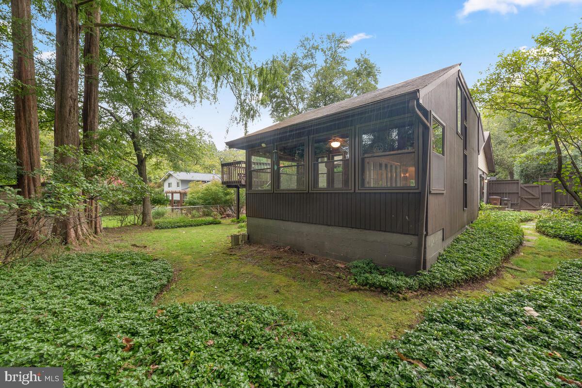 903 Leverton Road Rockville, MD 20852 - Photo 47 of 56 Rear exterior