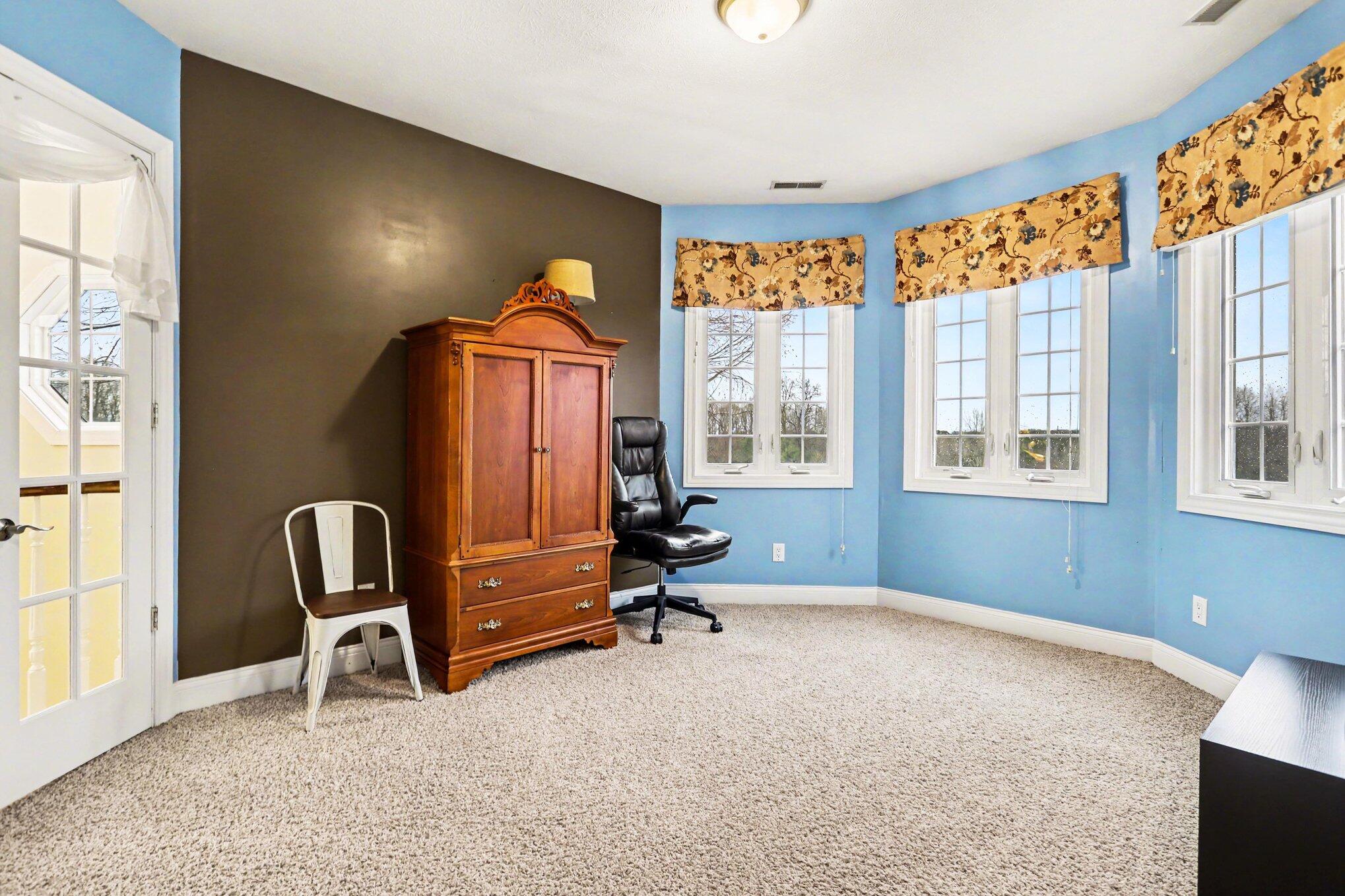 2339 Watkins Road Battle Creek, MI 49015 - Photo 18 of 29 015_file_1062