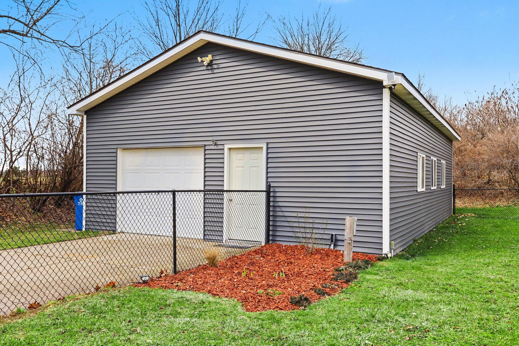 2339 Watkins Road Battle Creek, MI 49015 - Photo 26 of 29 024_file_5453