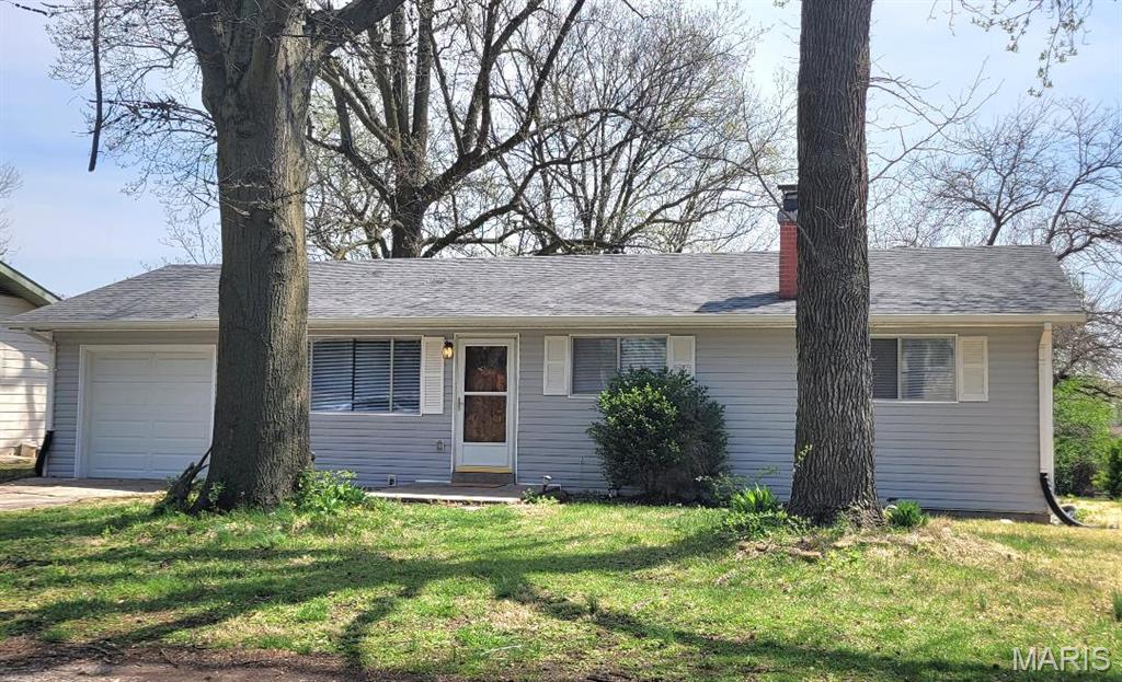 22 Westview Drive St. Charles, MO 63303 - Photo 2 of 35