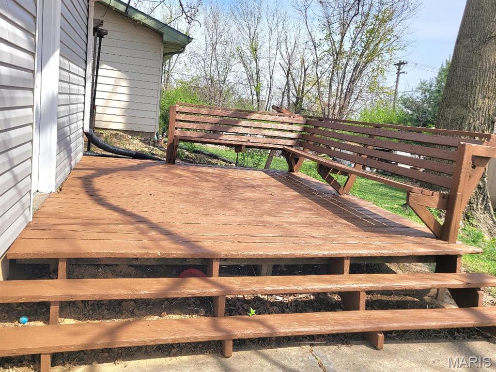 22 Westview Drive St. Charles, MO 63303 - Photo 28 of 35