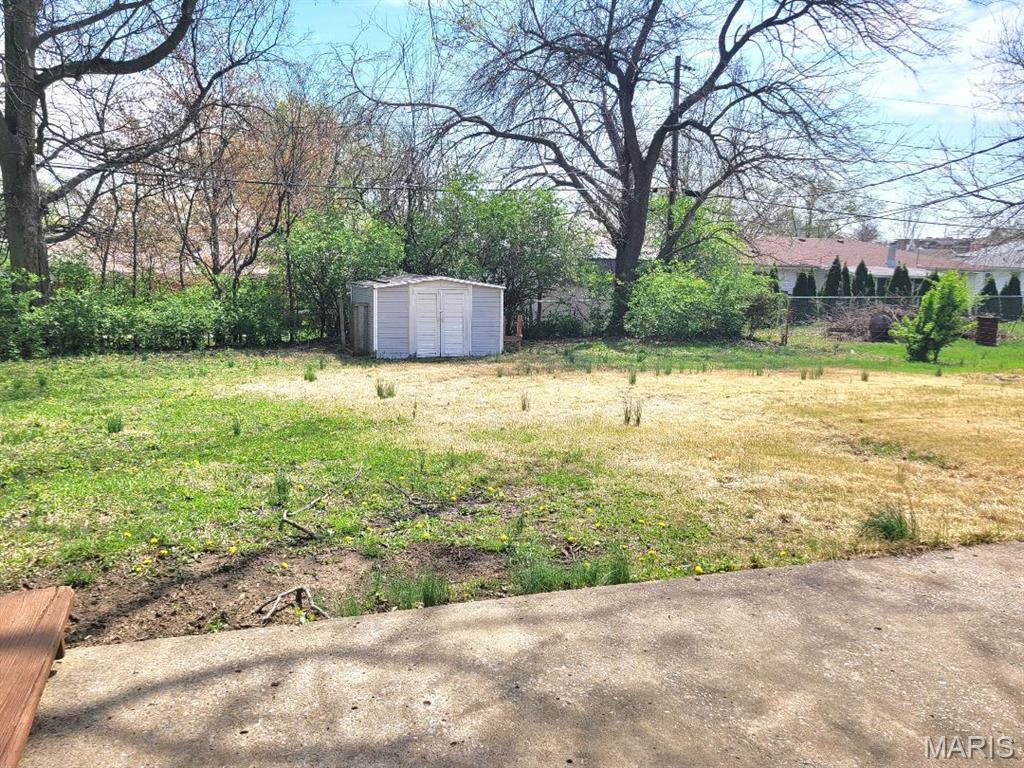 22 Westview Drive St. Charles, MO 63303 - Photo 32 of 35