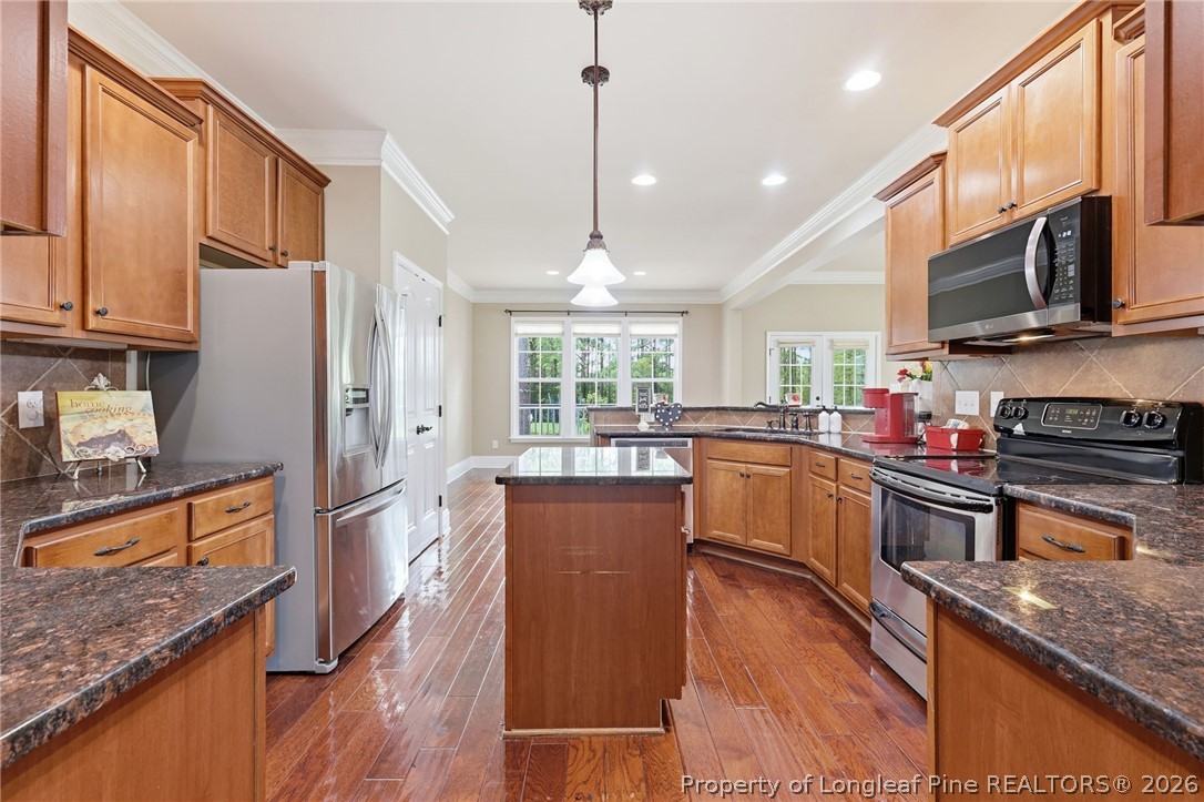 67 London Way Spring Lake, NC 28390 - Photo 10 of 49