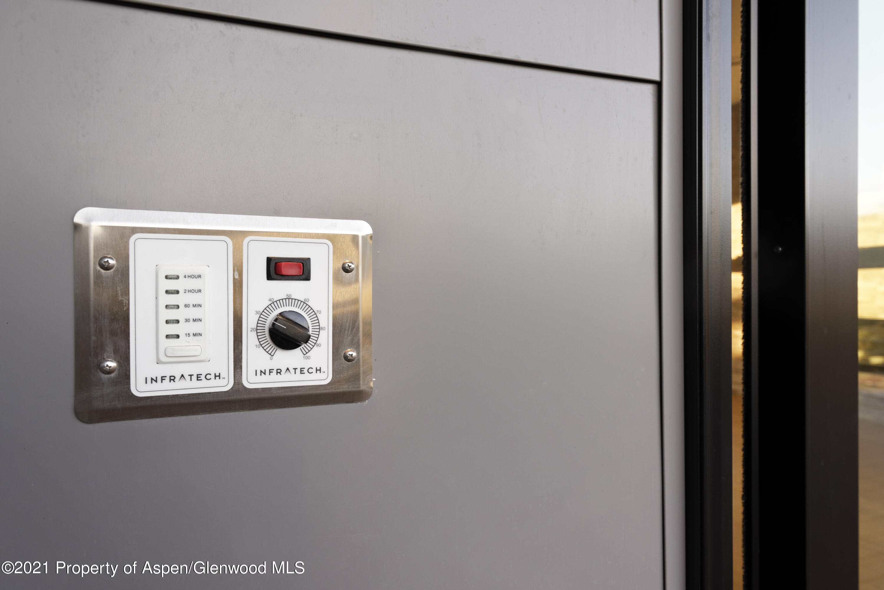 350 Overlook Ridge Basalt, CO 81621 - Photo 24 of 53 a close up of a wall with a hallway