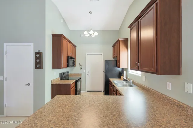 $334,900 | 2181 East 27th Avenue, Apache Junction, AZ 85119