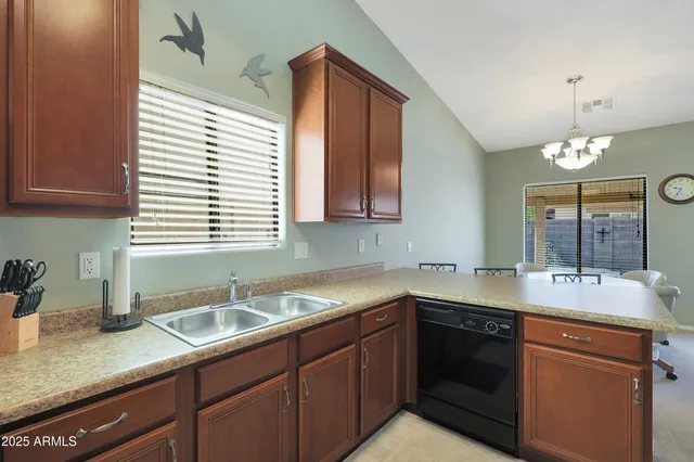 $334,900 | 2181 East 27th Avenue, Apache Junction, AZ 85119