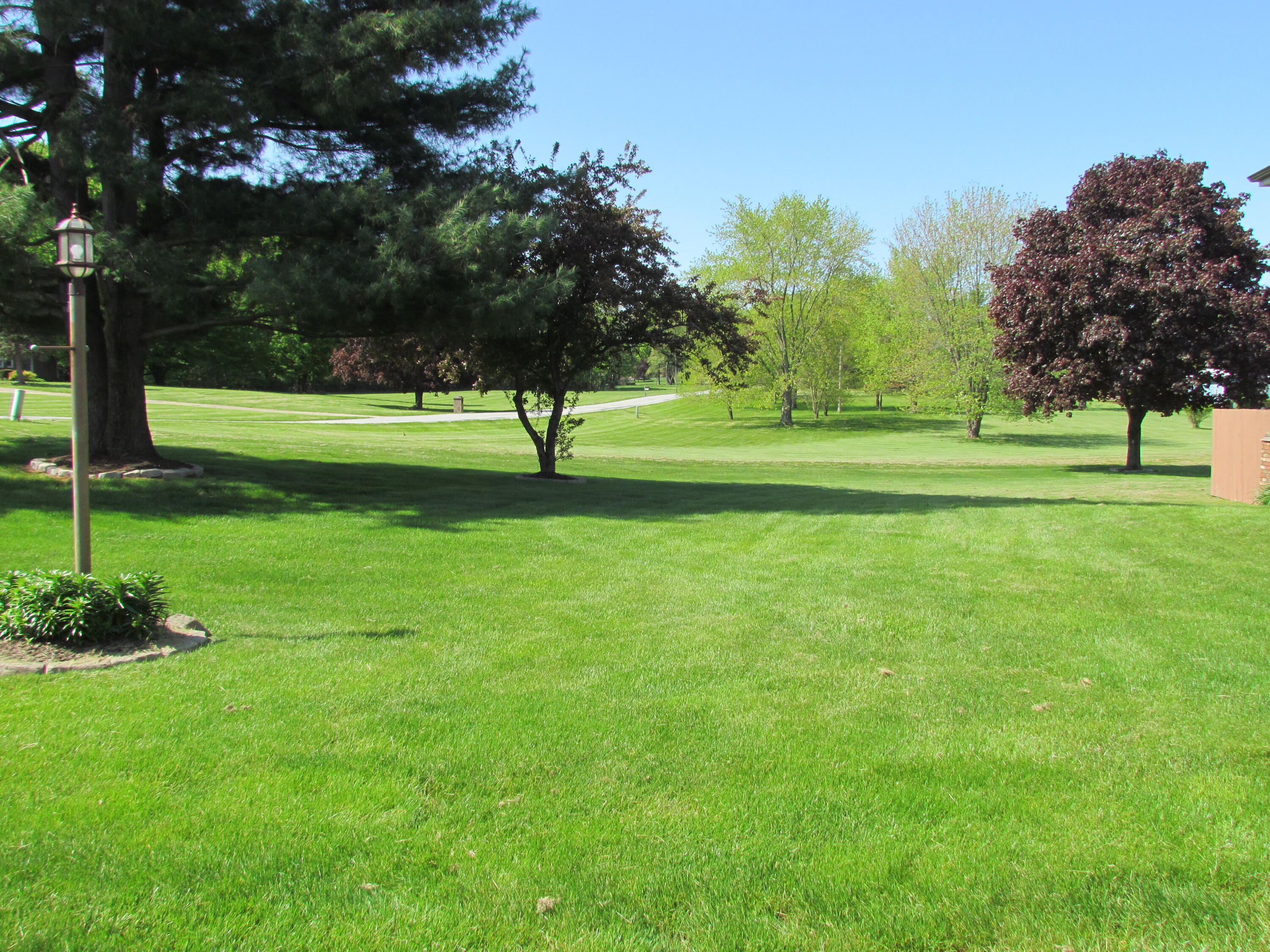 2981 East Possum Road Springfield, OH 45502 - Photo 4 of 45