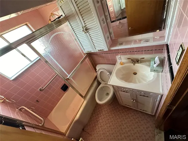 $120,000 | 9833 Gloucester Drive, St. Louis, MO 63137